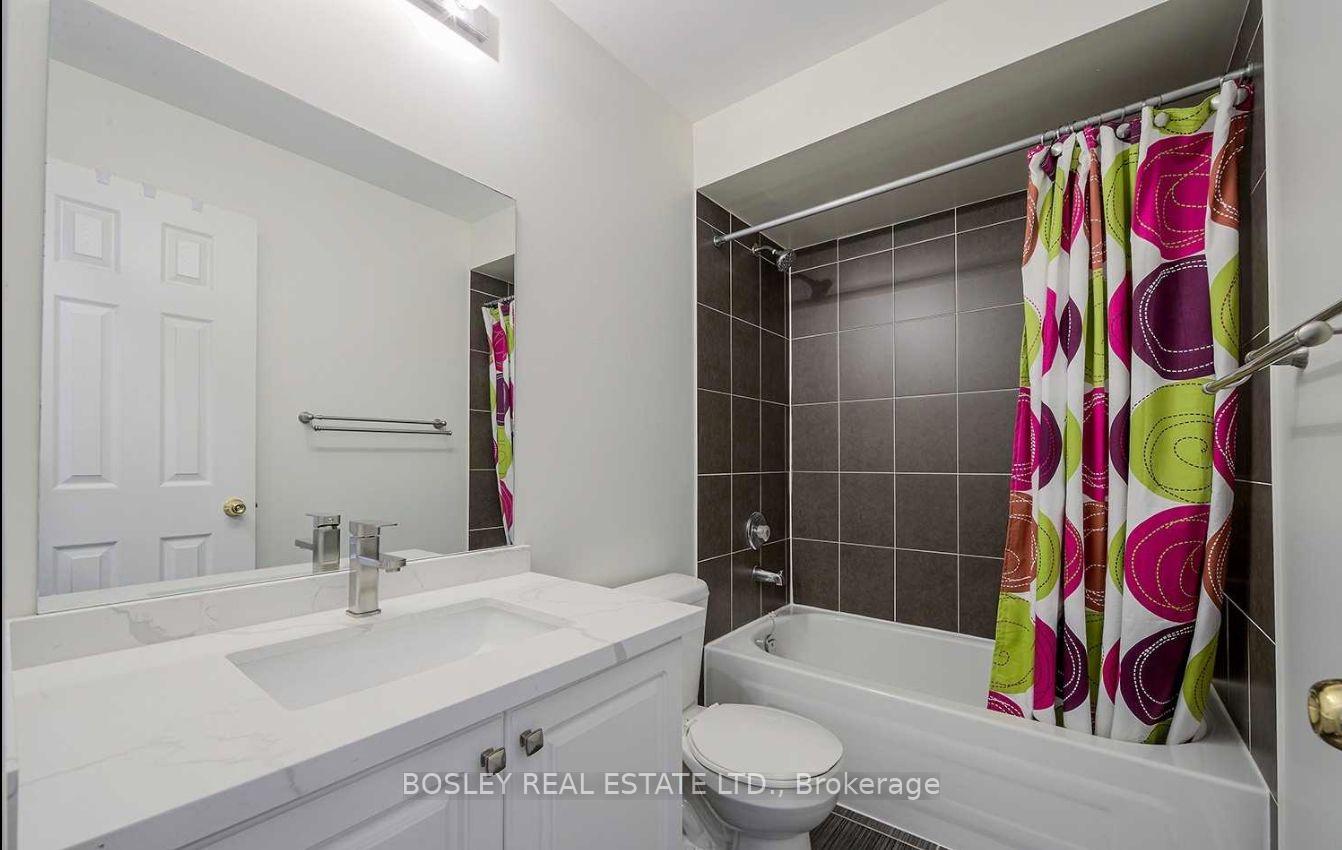 Photo 17 of 17 Carnahan Terrace, Toronto, East End-Danforth — HOMEH