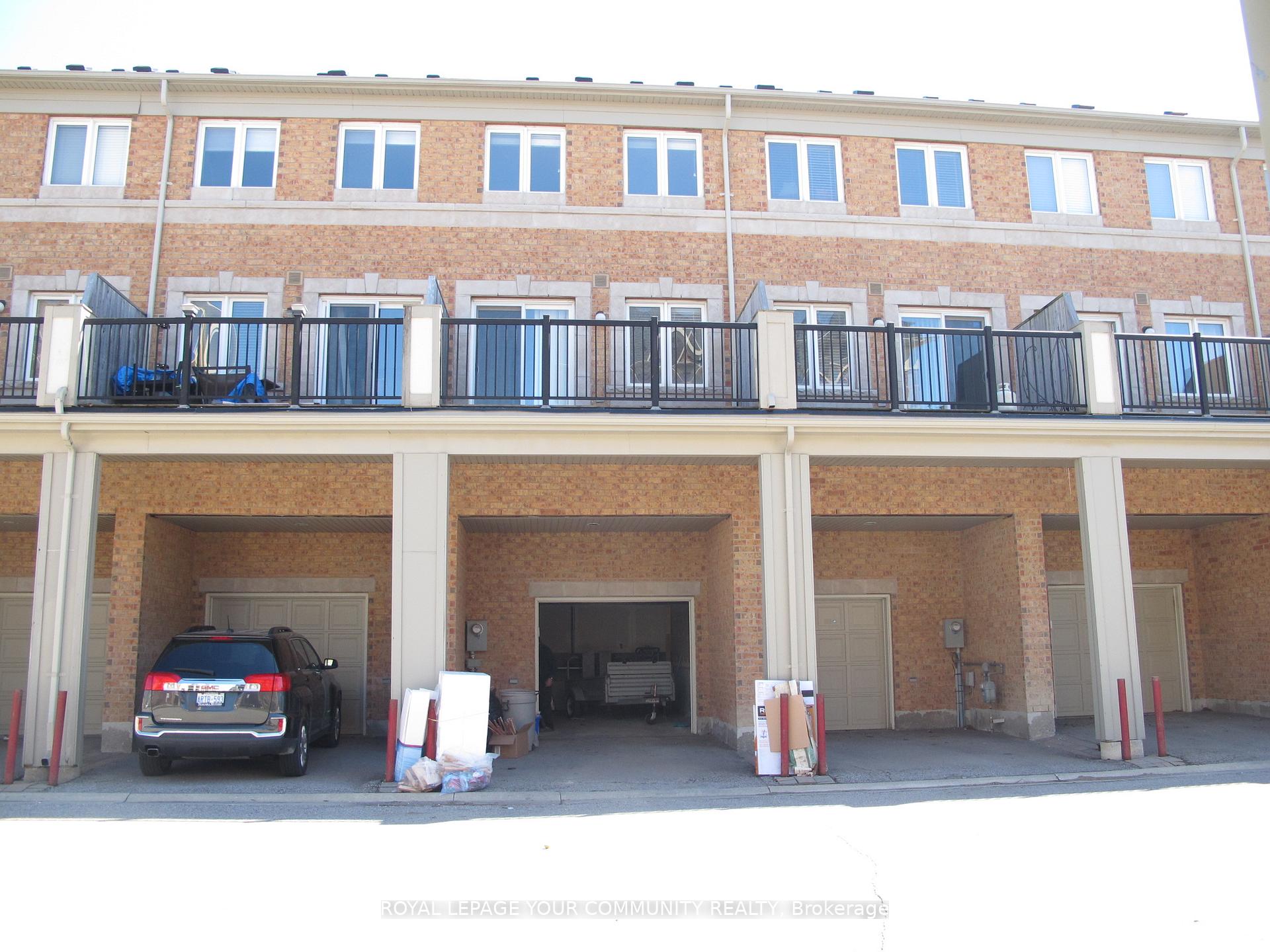 Photo 2 of 64 Sanctuary Way, Markham, Greensborough — HOMEH