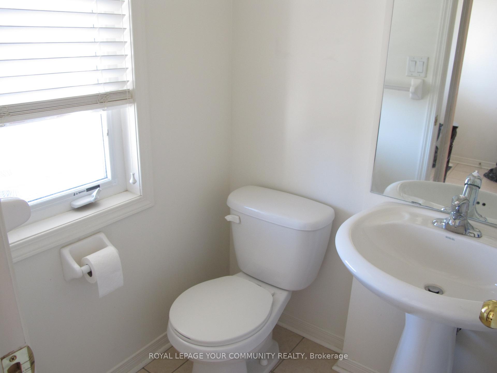 Photo 16 of 64 Sanctuary Way, Markham, Greensborough — HOMEH