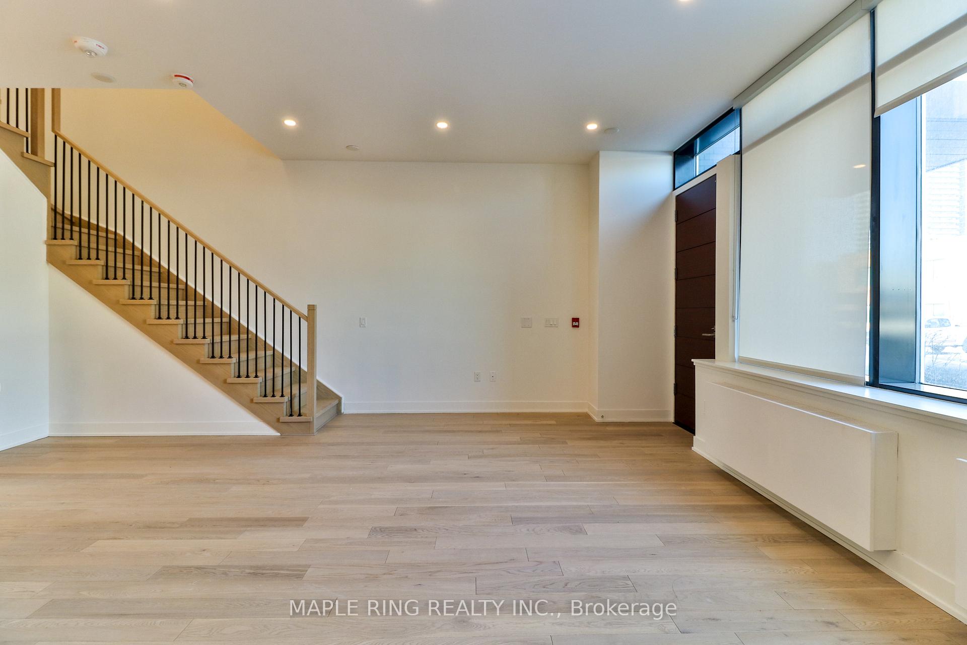 Photo 4 of Unit Th103, 2908 Highway 7 Road, Vaughan, Concord — HOMEH