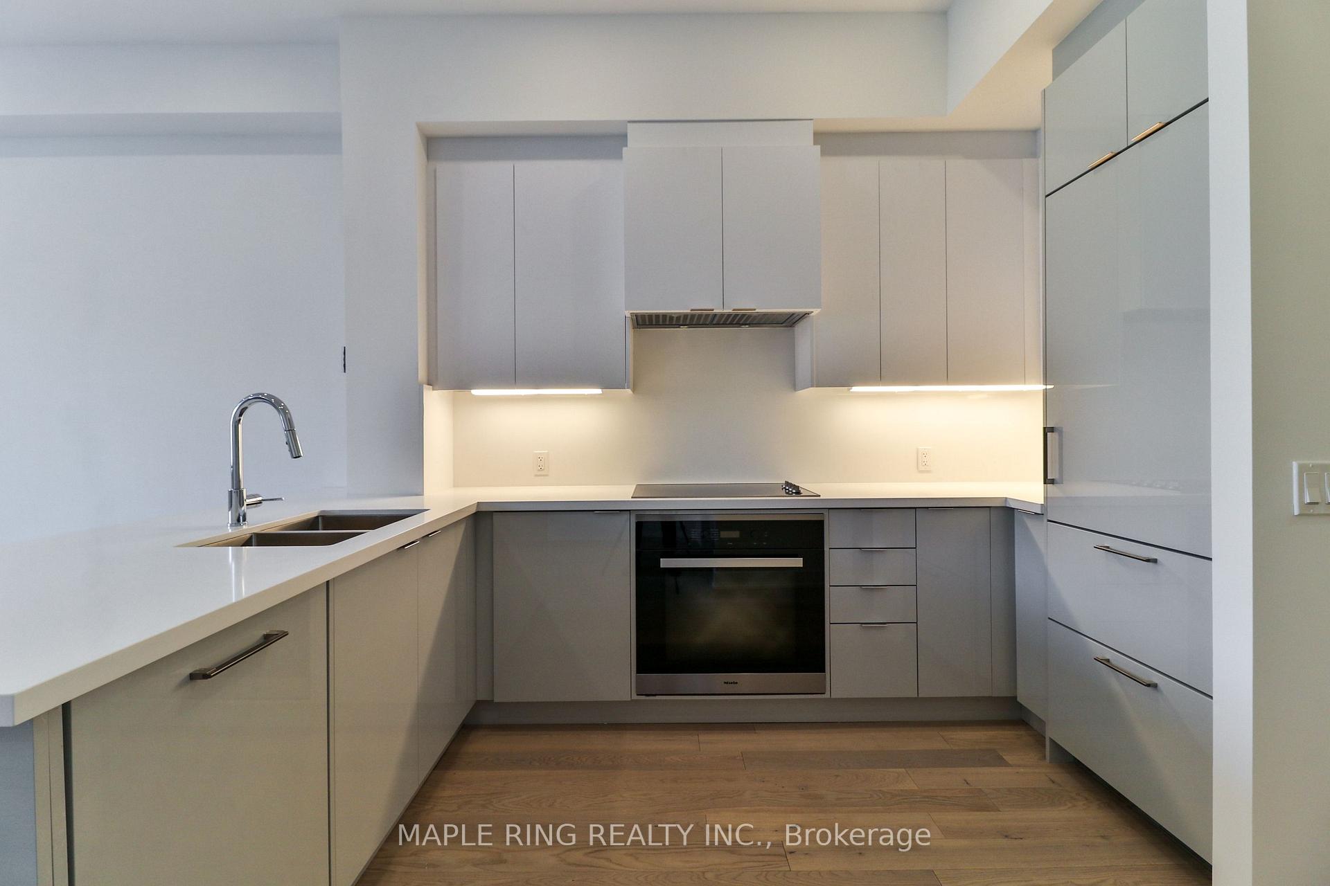 Photo 11 of Unit Th103, 2908 Highway 7 Road, Vaughan, Concord — HOMEH