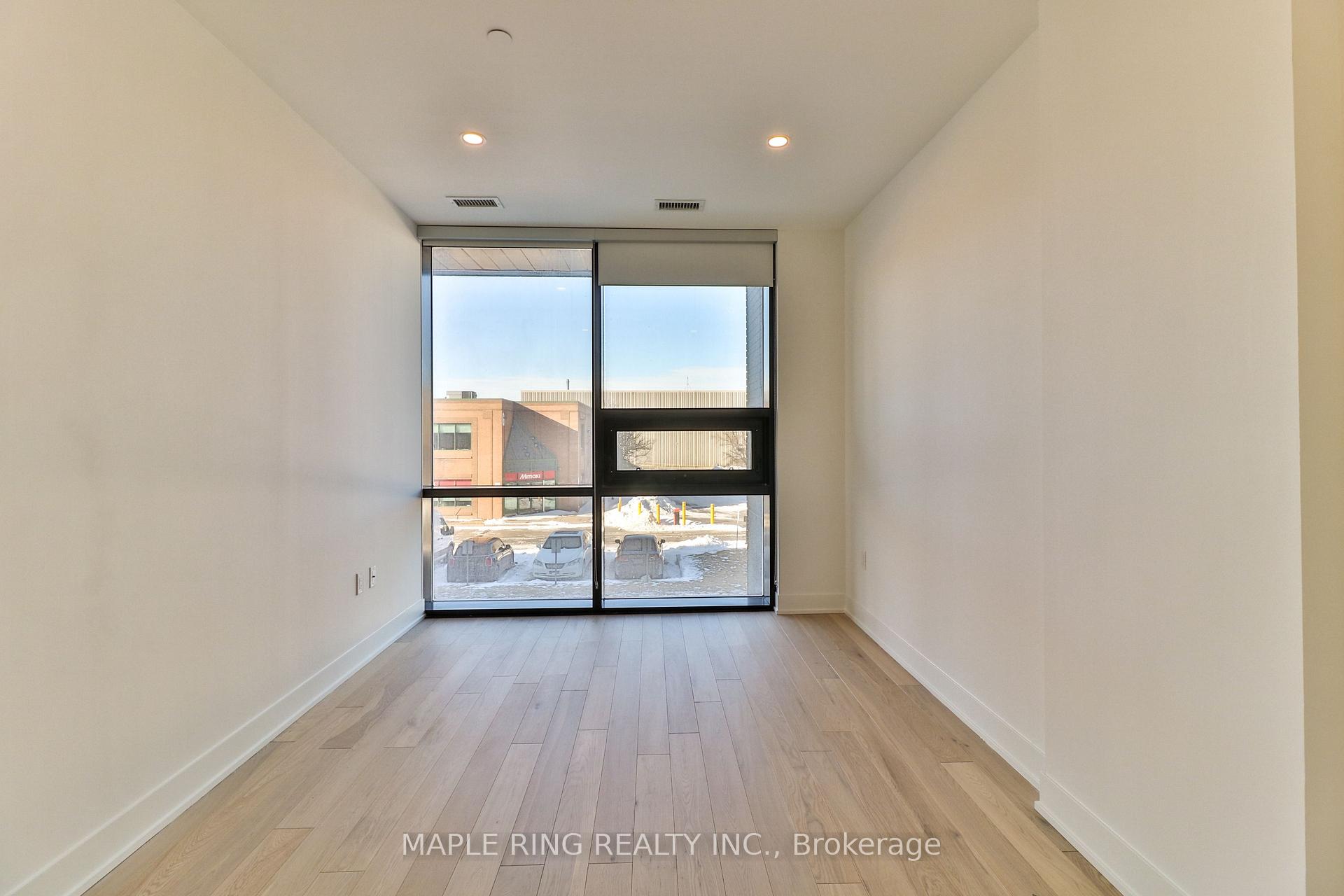 Photo 19 of Unit Th103, 2908 Highway 7 Road, Vaughan, Concord — HOMEH