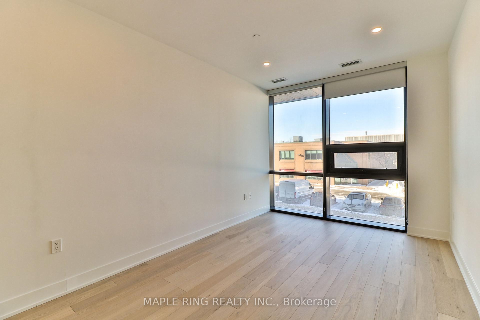 Photo 20 of Unit Th103, 2908 Highway 7 Road, Vaughan, Concord — HOMEH