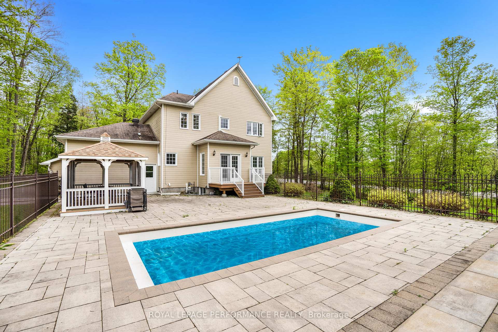 Photo 28 of 46 Jacquot Street, Champlain, Champlain Twp — HOMEH