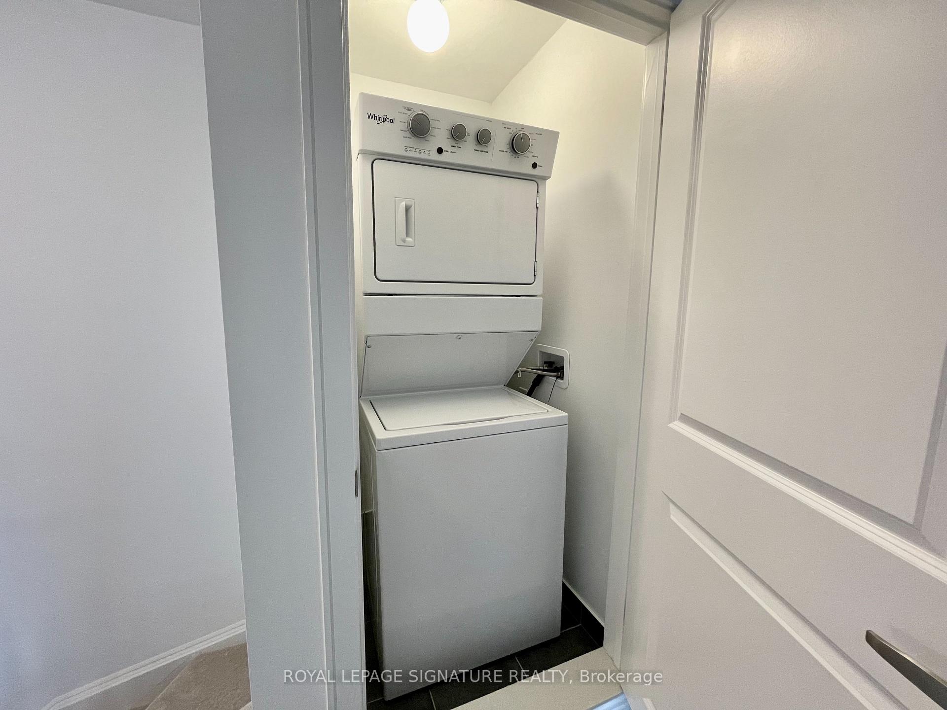 Photo 23 of Unit 3, 129 Appletree Lane, Barrie, Innis-Shore — HOMEH
