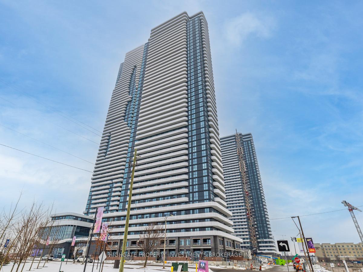 Front of Unit 2011, 195 Commerce Street