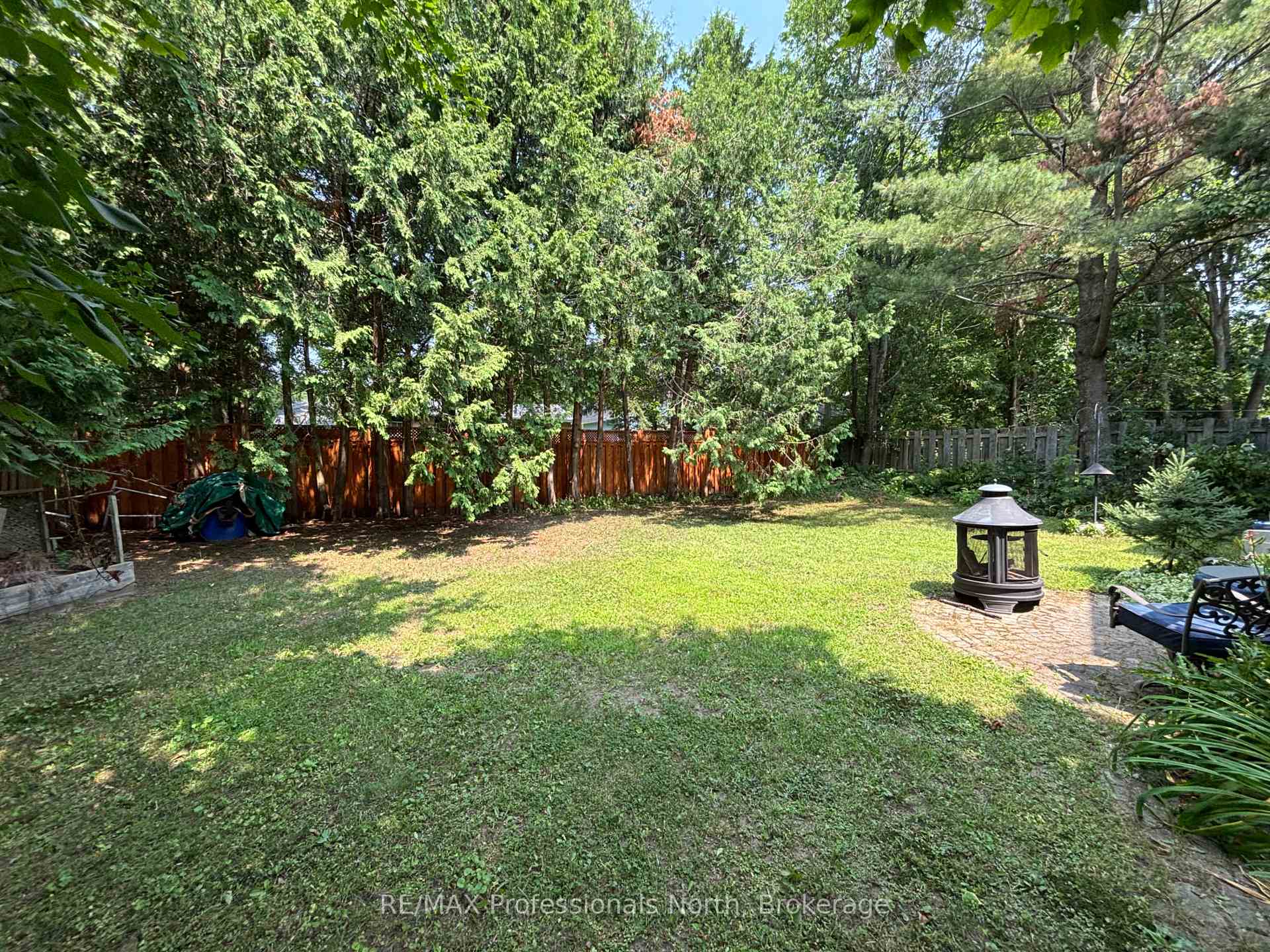 Photo 13 of 550 Wagner Street, Gravenhurst, Muskoka (S) — HOMEH