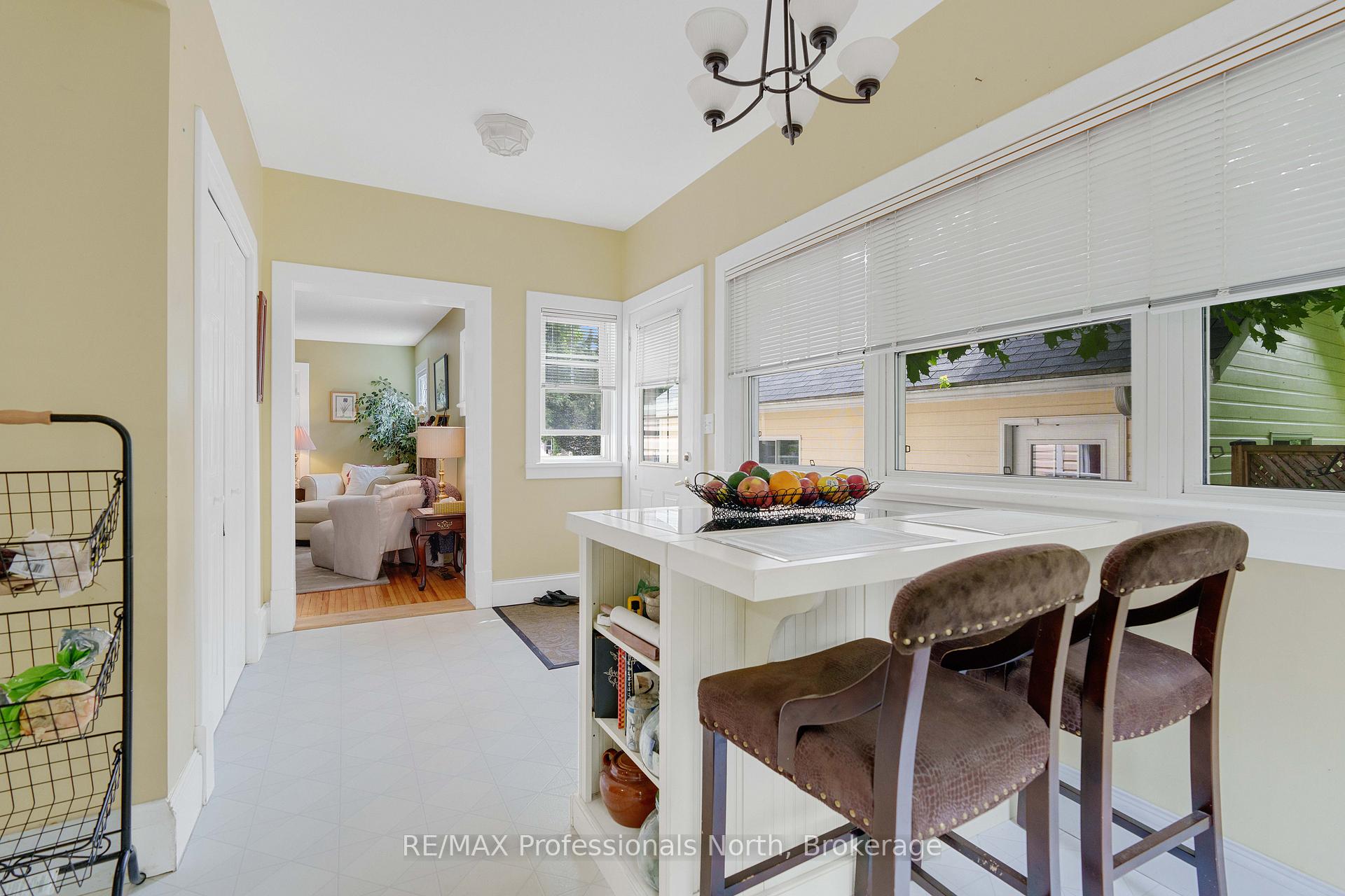 Photo 24 of 550 Wagner Street, Gravenhurst, Muskoka (S) — HOMEH