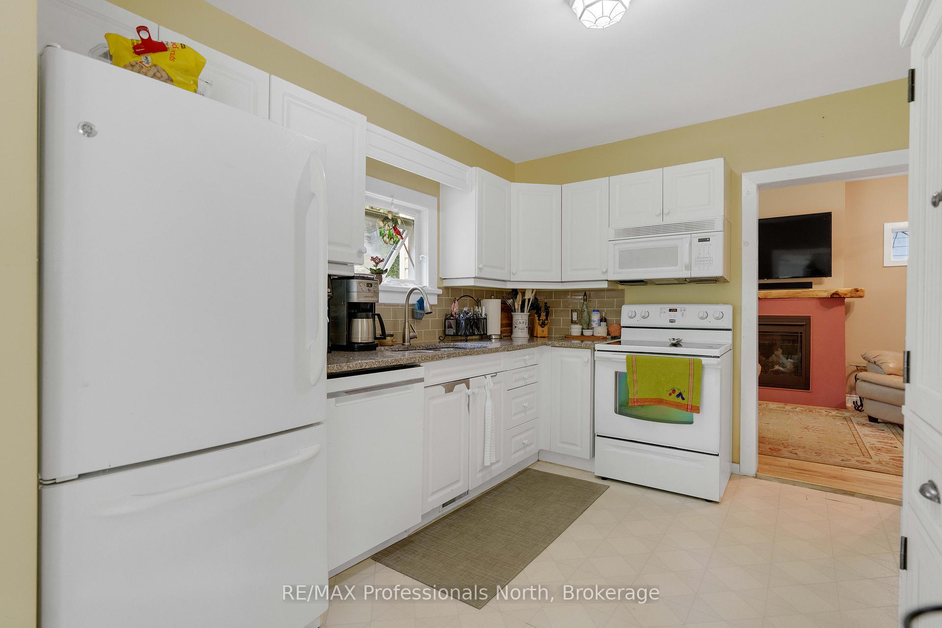 Photo 26 of 550 Wagner Street, Gravenhurst, Muskoka (S) — HOMEH