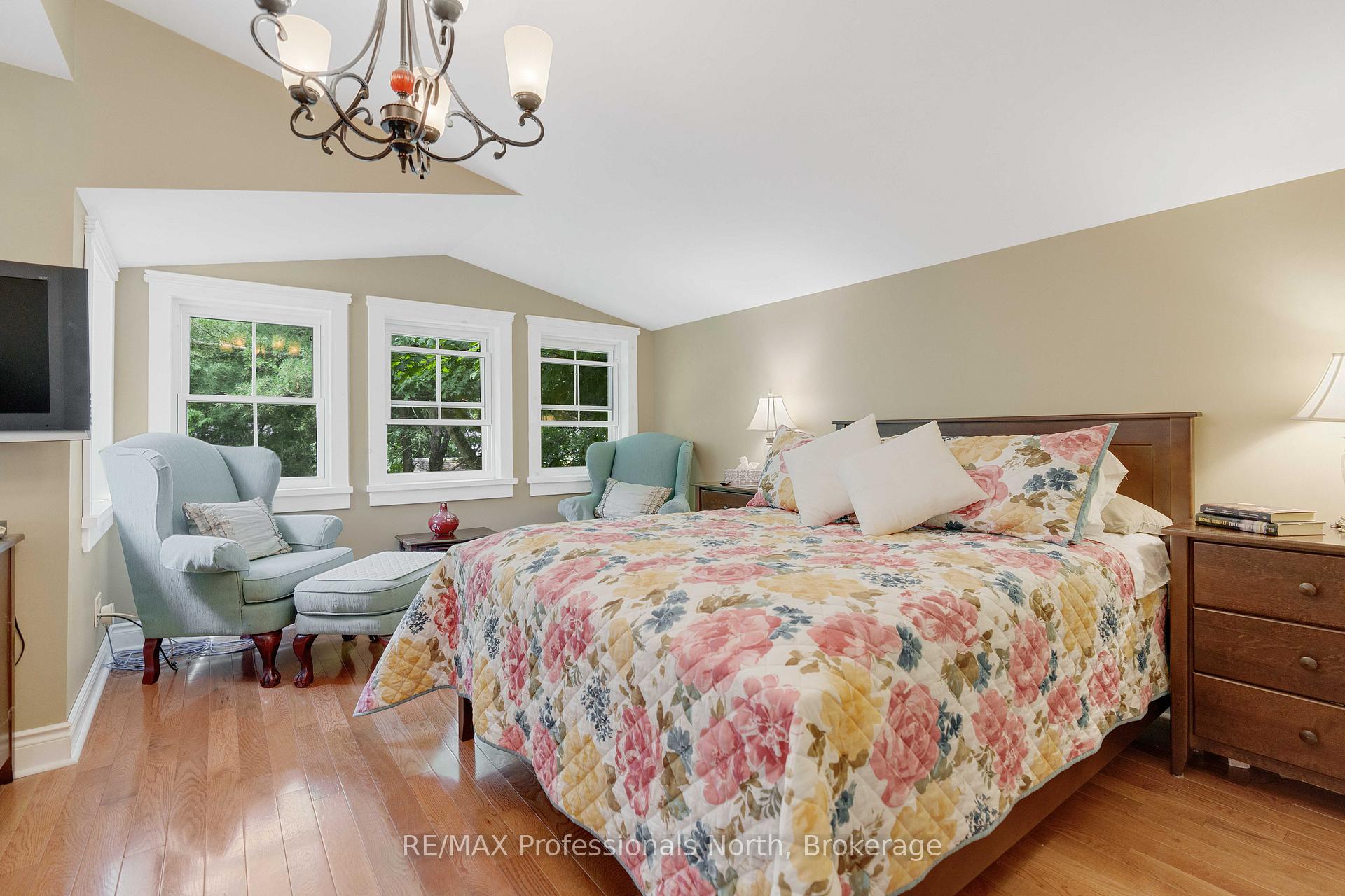 Photo 35 of 550 Wagner Street, Gravenhurst, Muskoka (S) — HOMEH