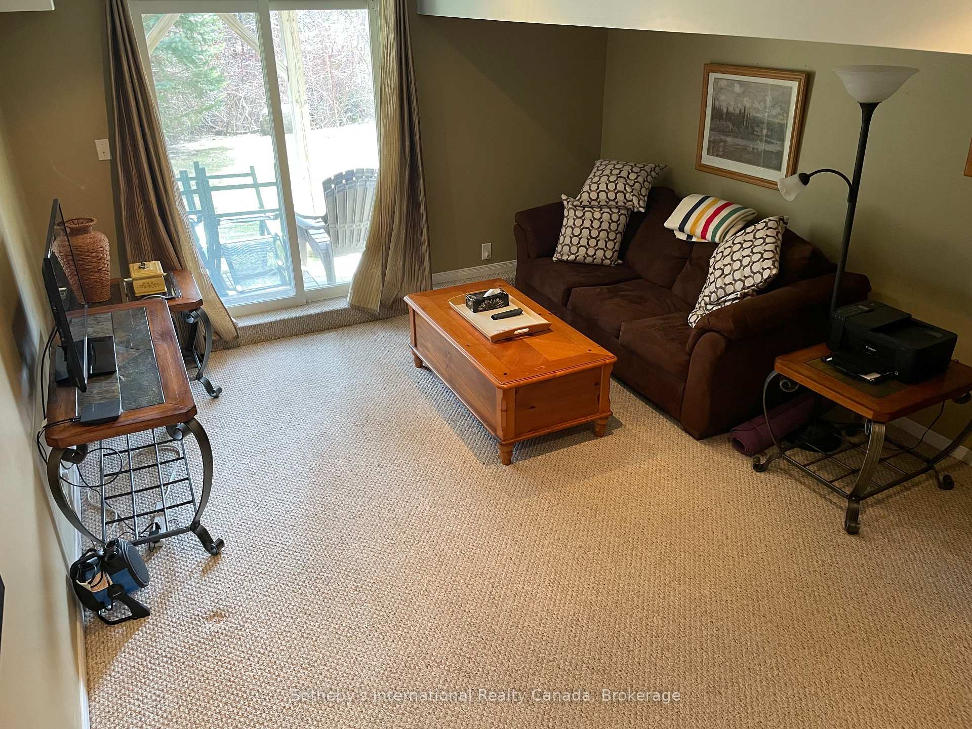 Photo 14 of 3 Royalton Lane, Collingwood — HOMEH