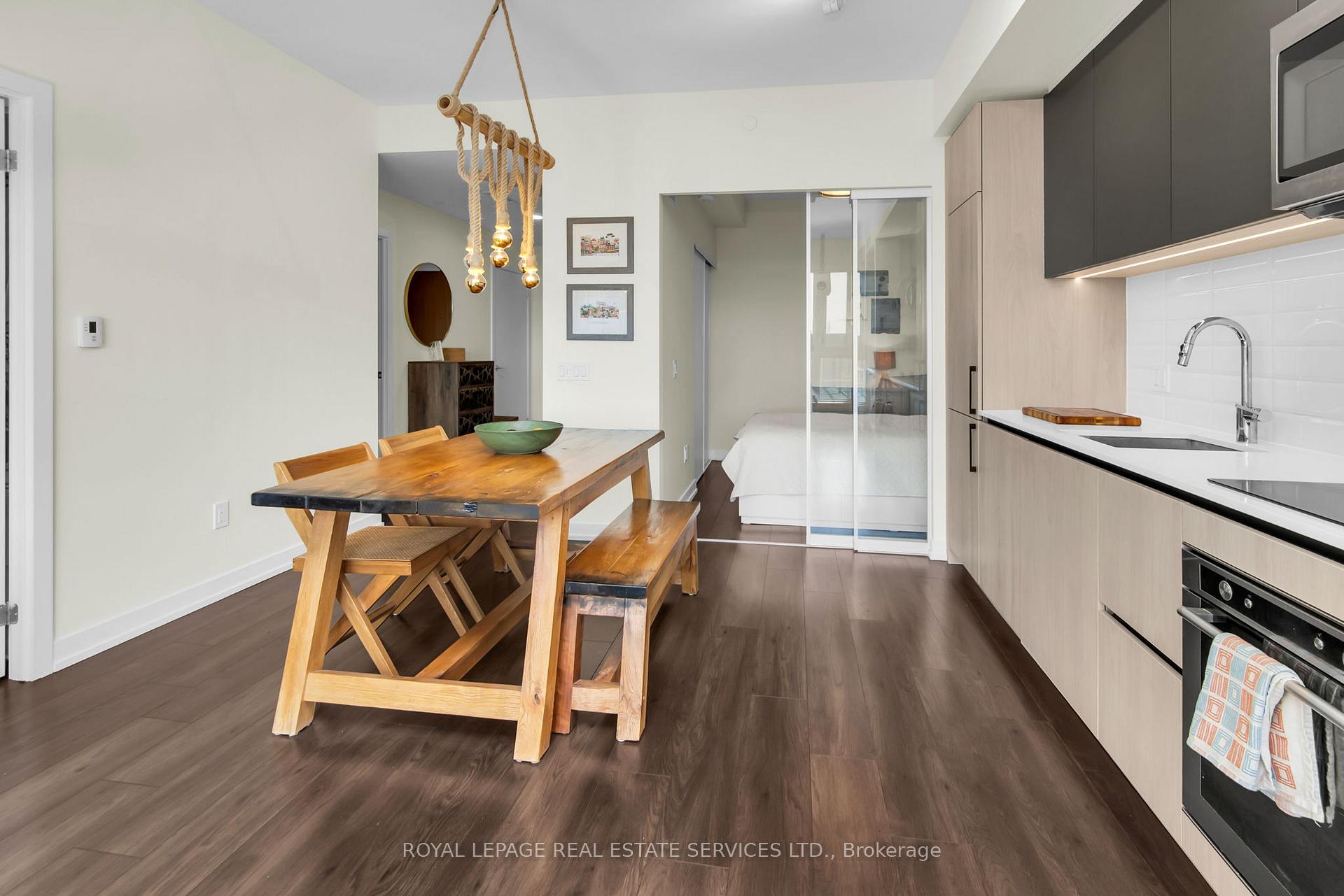 Photo 11 of Unit 601, 150 Logan Avenue, Toronto, South Riverdale — HOMEH