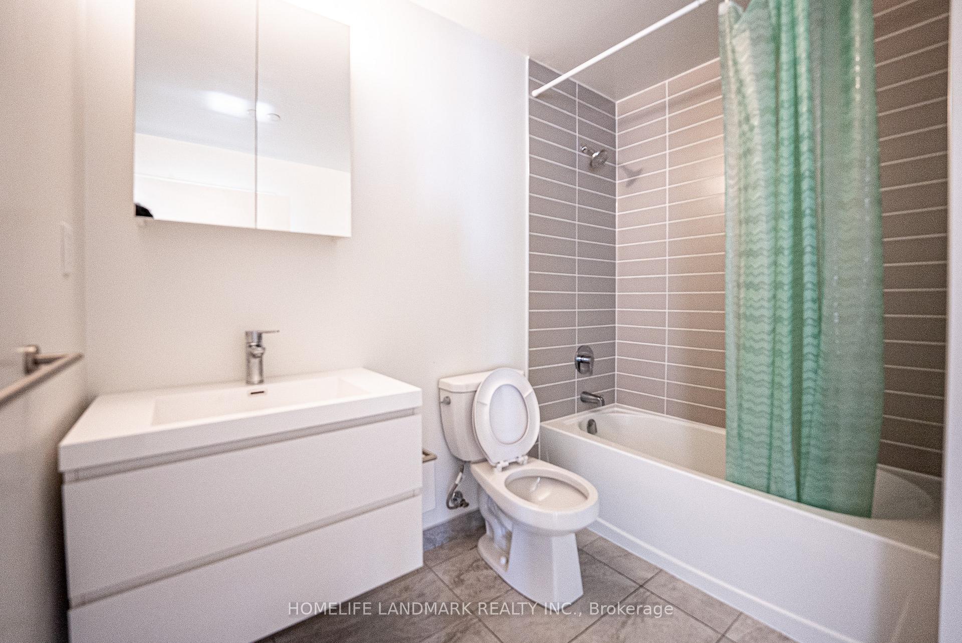 Photo 6 of Unit 1701B, 292 Verdale Crossing, Markham, Unionville — HOMEH