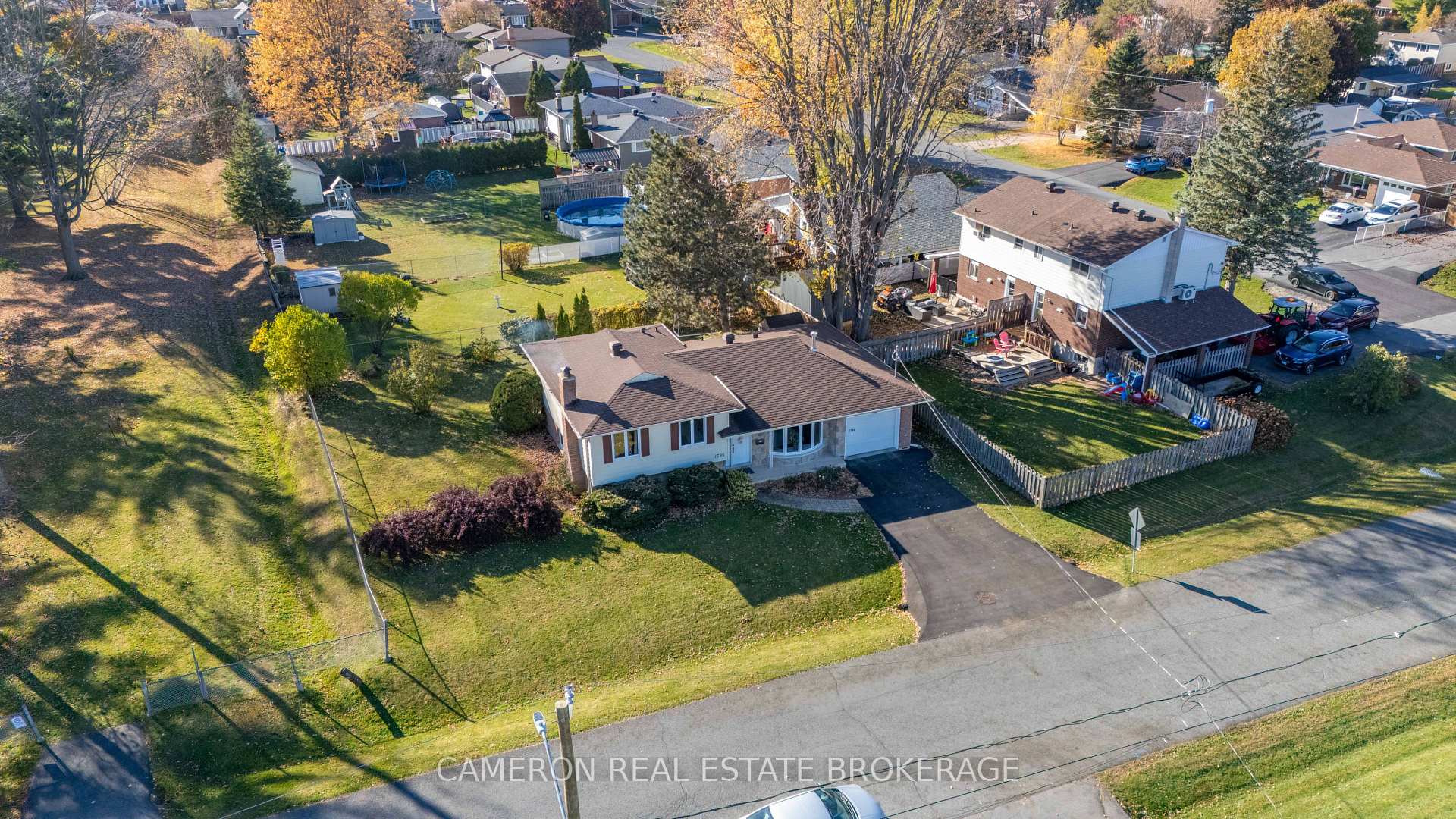 Photo 4 of 1796 Dewhurst Avenue, Cornwall — HOMEH