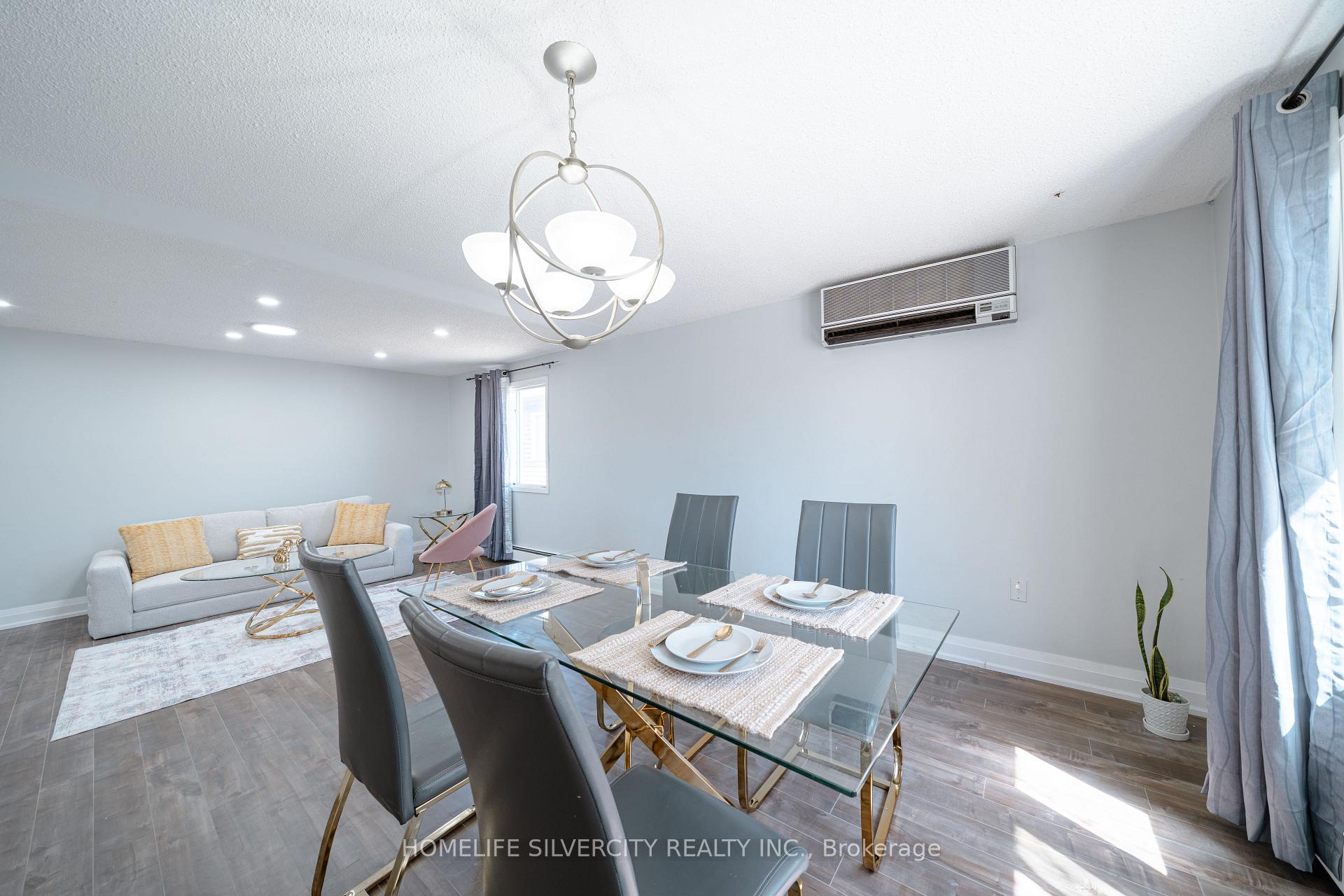 Photo 3 of 117 Hickling Trail, Barrie, Grove East — HOMEH