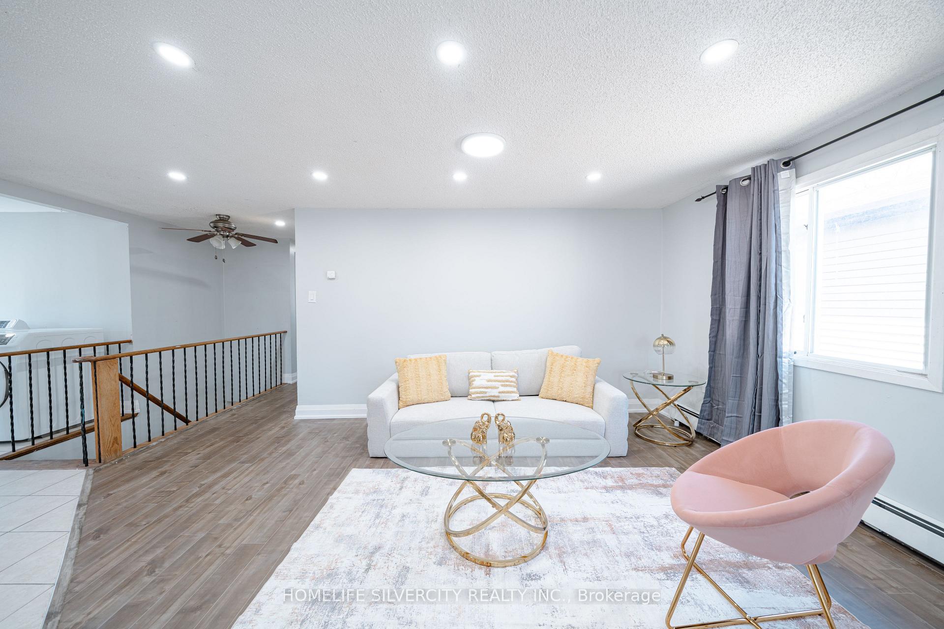Photo 14 of 117 Hickling Trail, Barrie, Grove East — HOMEH
