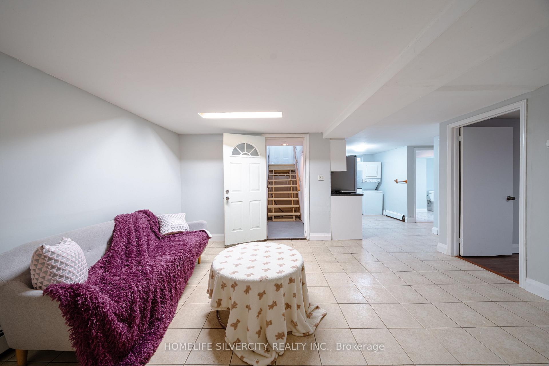Photo 41 of 117 Hickling Trail, Barrie, Grove East — HOMEH