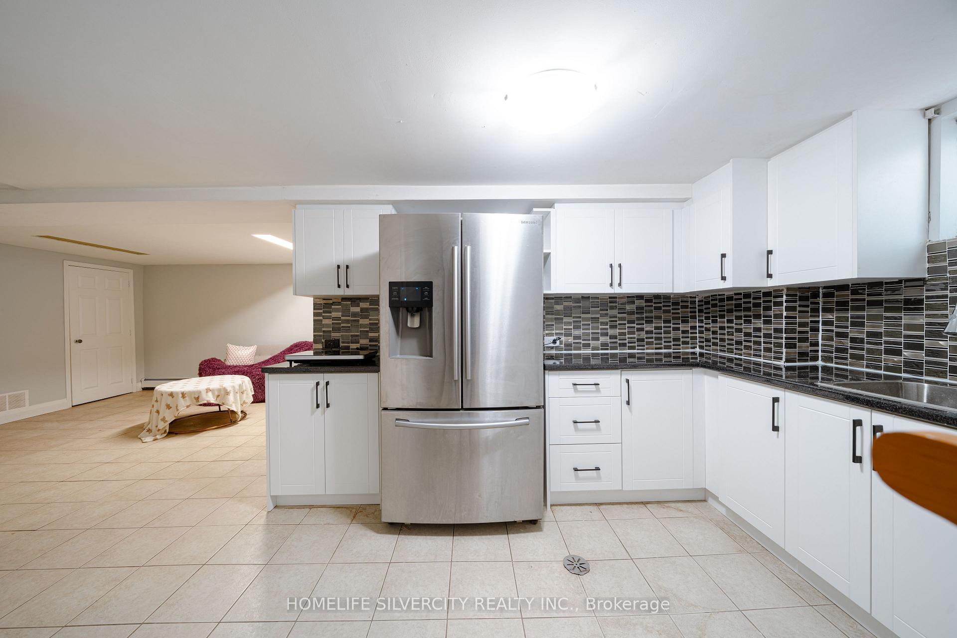 Photo 44 of 117 Hickling Trail, Barrie, Grove East — HOMEH