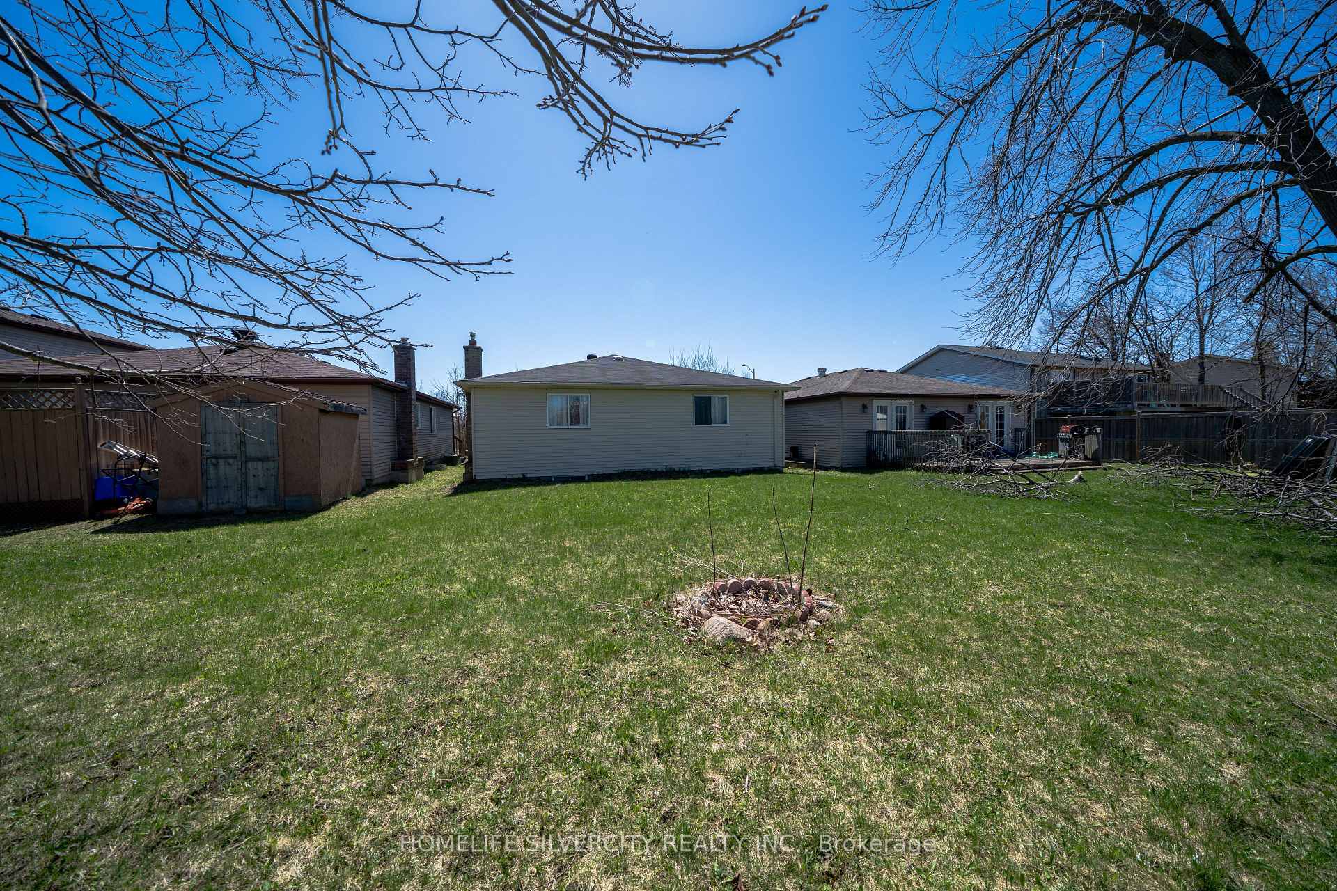 Photo 48 of 117 Hickling Trail, Barrie, Grove East — HOMEH