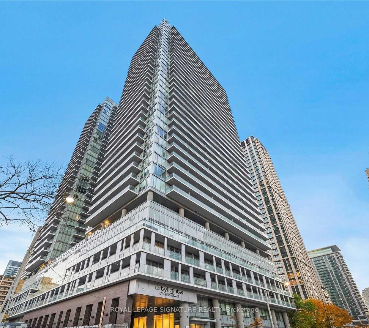Front of Unit 3403, 99 Broadway Avenue