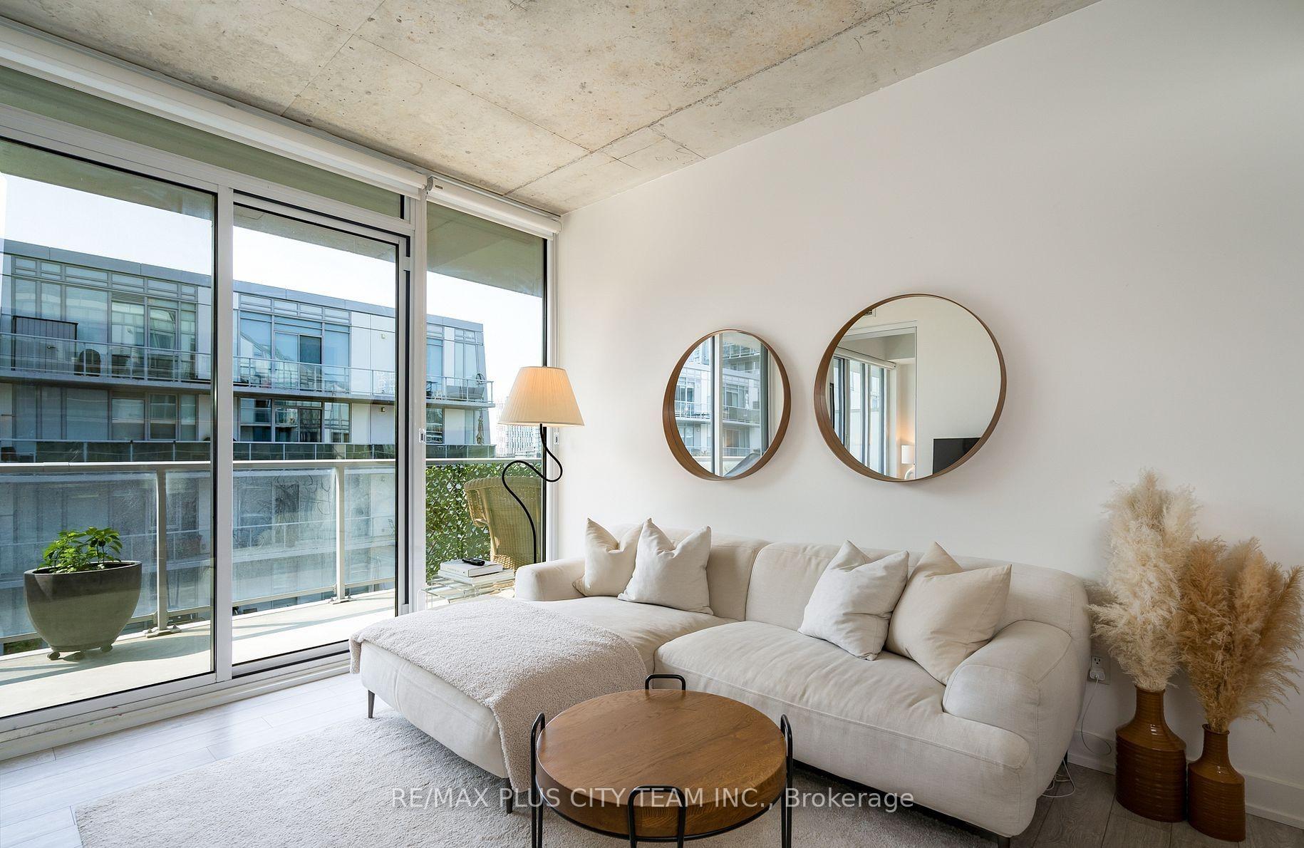 Photo 2 of Unit 915, 30 Baseball Place, Toronto, South Riverdale — HOMEH