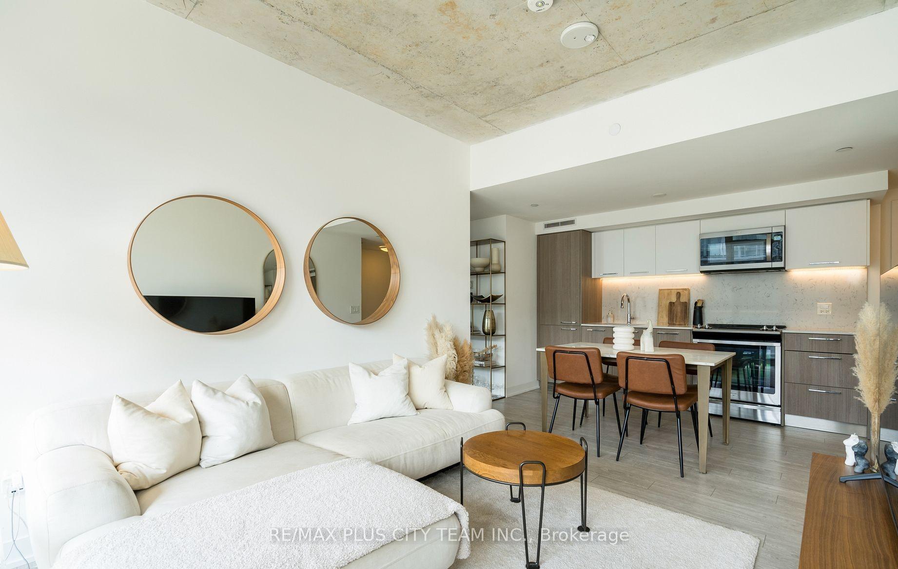 Photo 5 of Unit 915, 30 Baseball Place, Toronto, South Riverdale — HOMEH