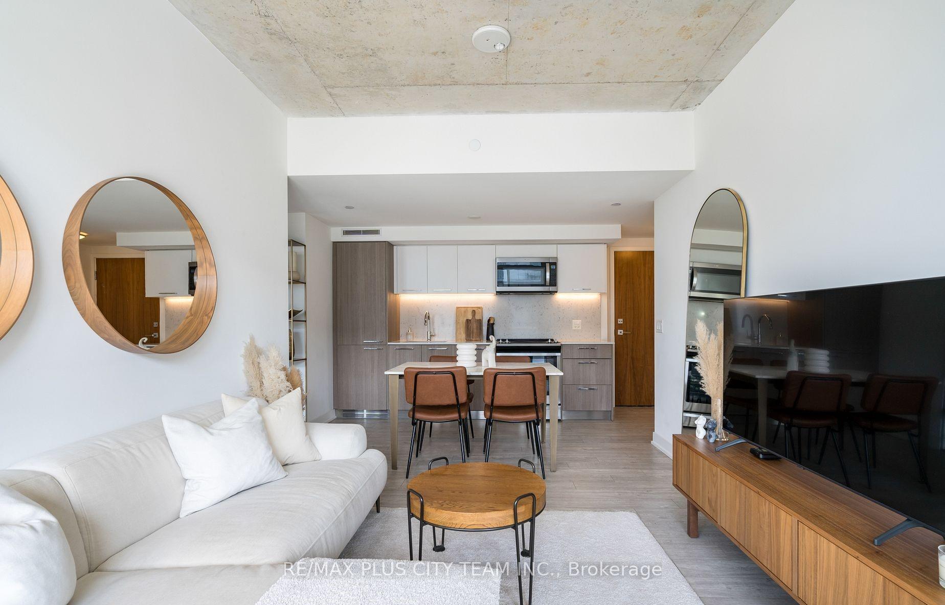 Photo 6 of Unit 915, 30 Baseball Place, Toronto, South Riverdale — HOMEH