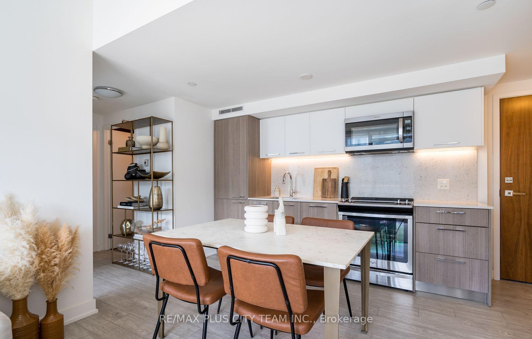 Photo 10 of Unit 915, 30 Baseball Place, Toronto, South Riverdale — HOMEH
