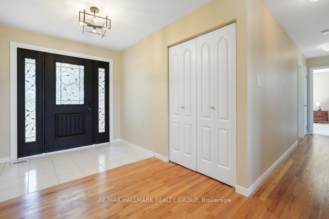 Photo 5 of 3983 Woodkilton Road, Ottawa, Dunrobin — HOMEH