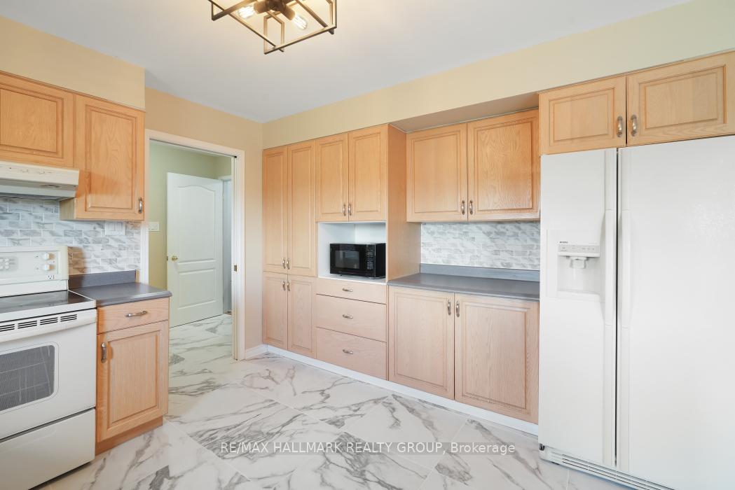 Photo 16 of 3983 Woodkilton Road, Ottawa, Dunrobin — HOMEH