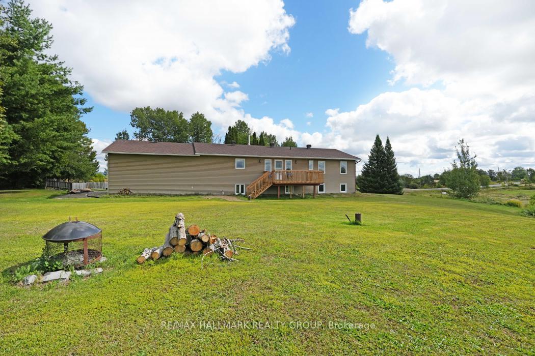 Photo 32 of 3983 Woodkilton Road, Ottawa, Dunrobin — HOMEH