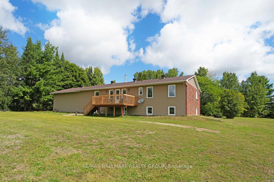 Photo 33 of 3983 Woodkilton Road, Ottawa, Dunrobin — HOMEH