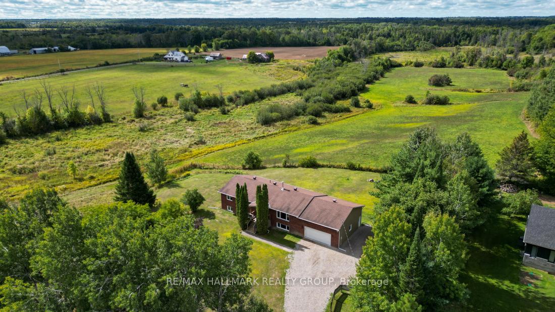 Photo 40 of 3983 Woodkilton Road, Ottawa, Dunrobin — HOMEH