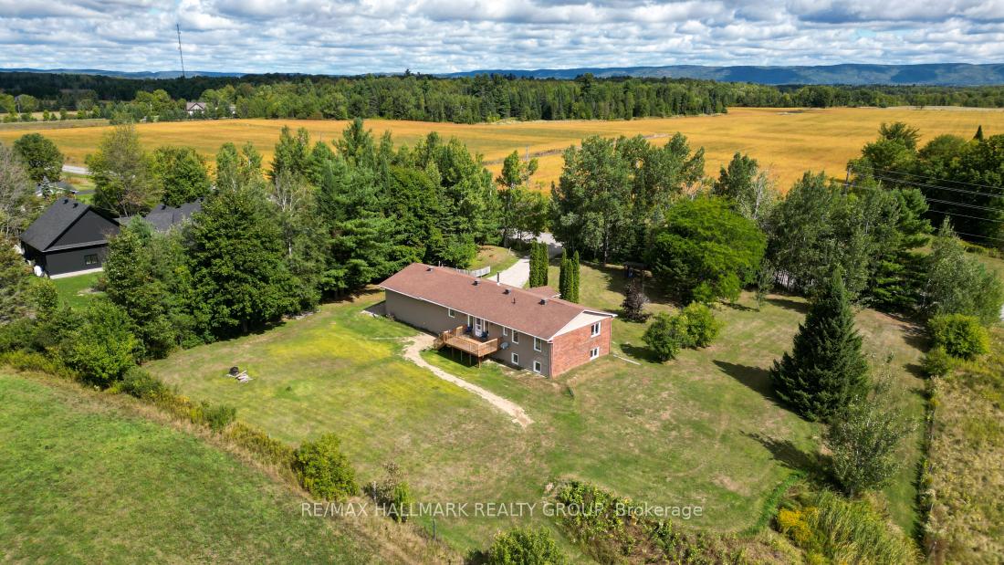 Photo 45 of 3983 Woodkilton Road, Ottawa, Dunrobin — HOMEH