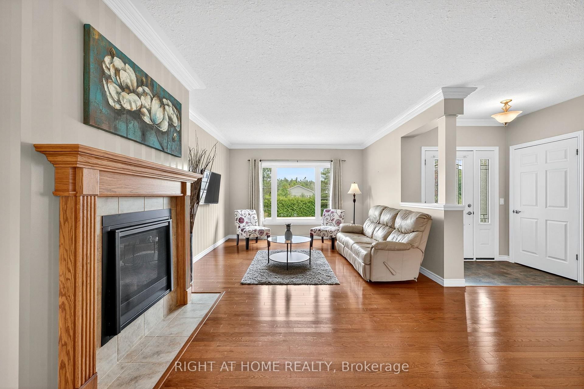 Photo 10 of 164 Switzer Street, Clearview, New Lowell — HOMEH