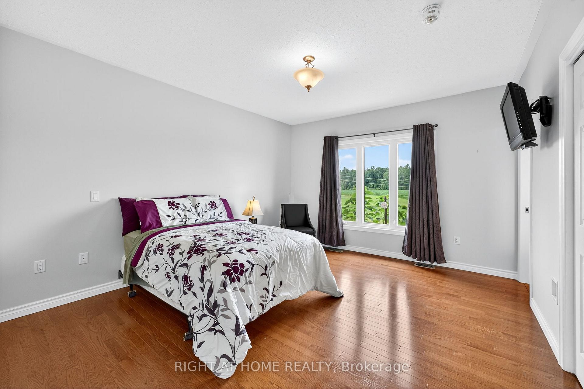 Photo 31 of 164 Switzer Street, Clearview, New Lowell — HOMEH