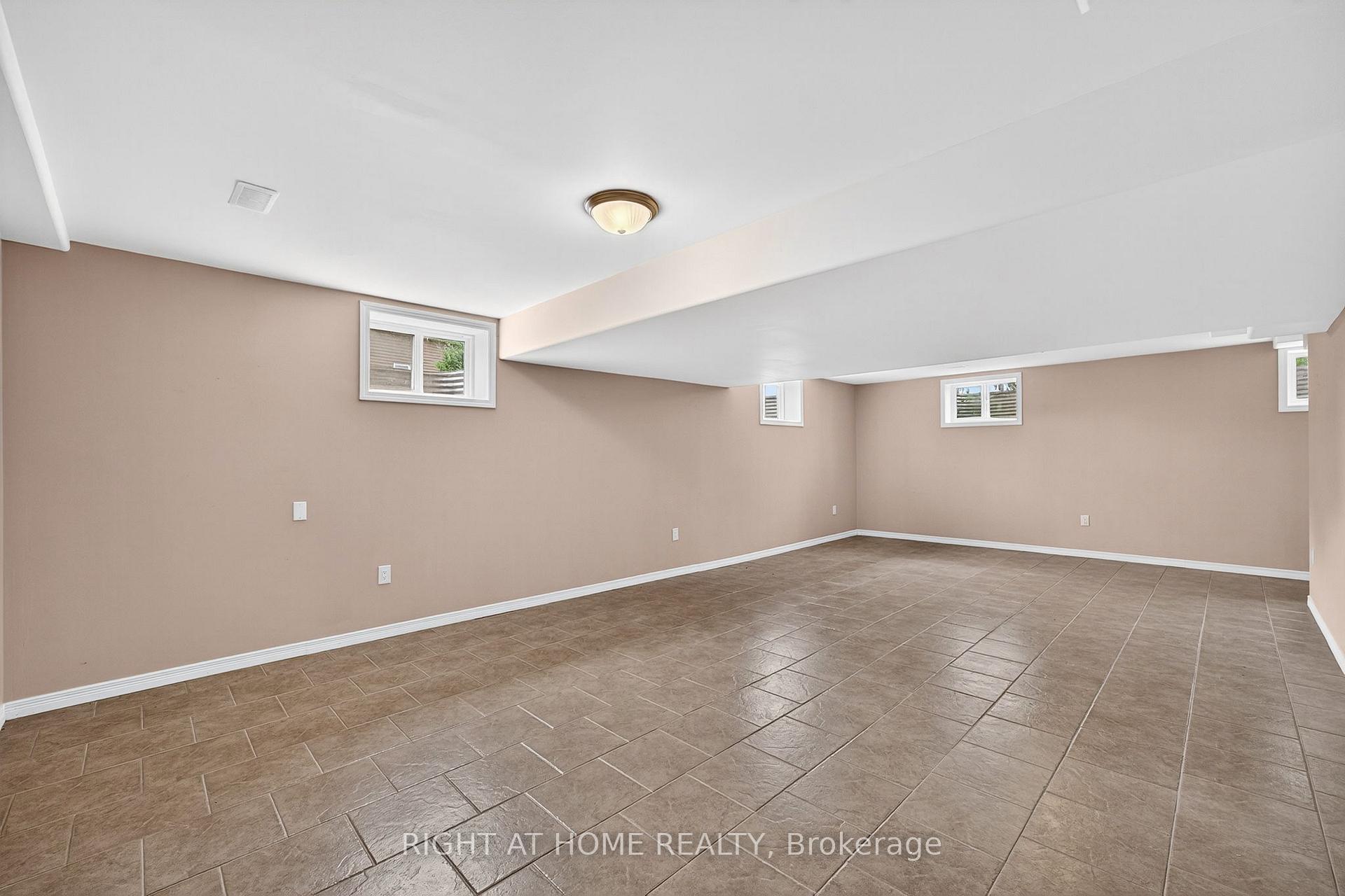 Photo 38 of 164 Switzer Street, Clearview, New Lowell — HOMEH