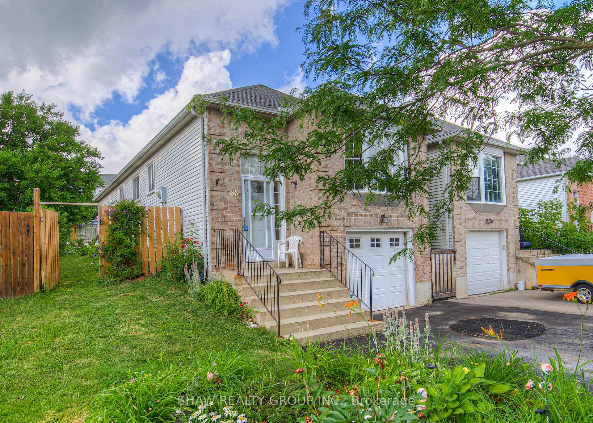 Photo 2 of 66 D'aubigny Road, Brant, Brantford Twp — HOMEH