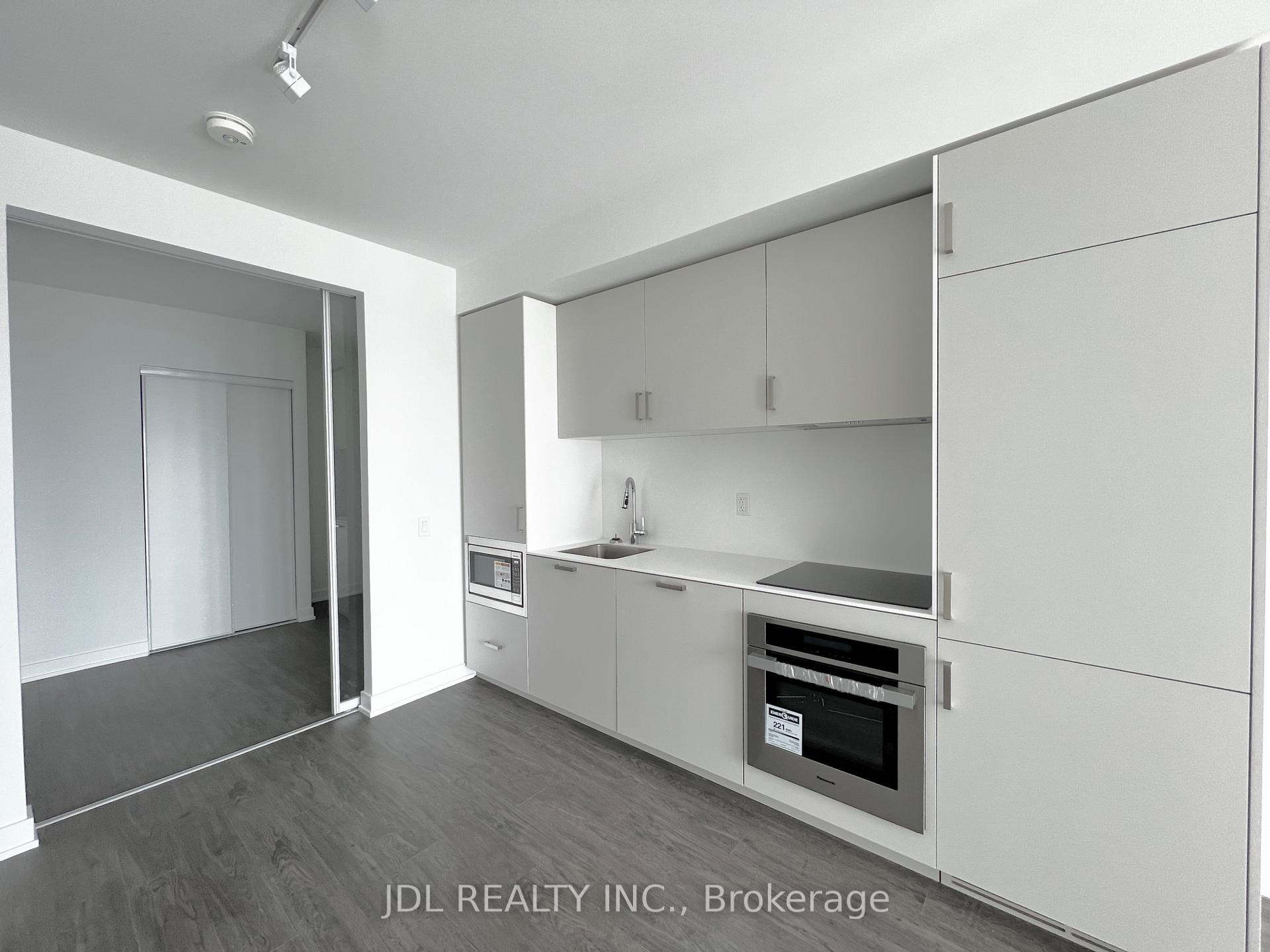 Photo 7 of Unit 3207, 88 Queen Street E, Toronto, Church-Yonge Corridor — HOMEH