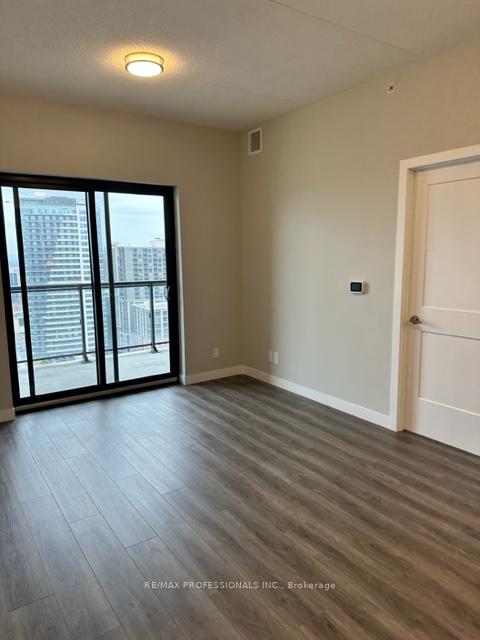 Photo 6 of Unit 2213, 15 Queen Street S, Hamilton, Central — HOMEH