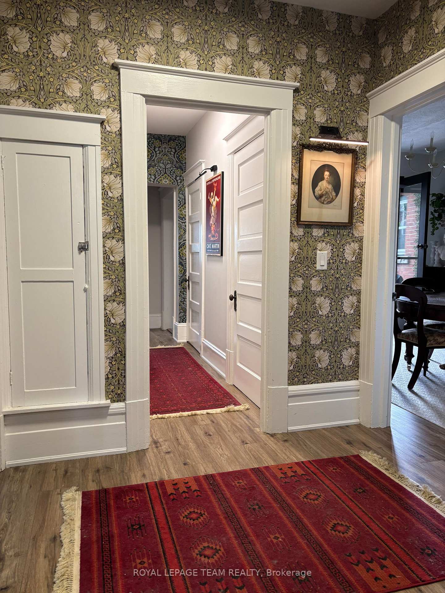 Photo 3 of Unit 2, 16 Powell Avenue, Ottawa, Glebe — HOMEH