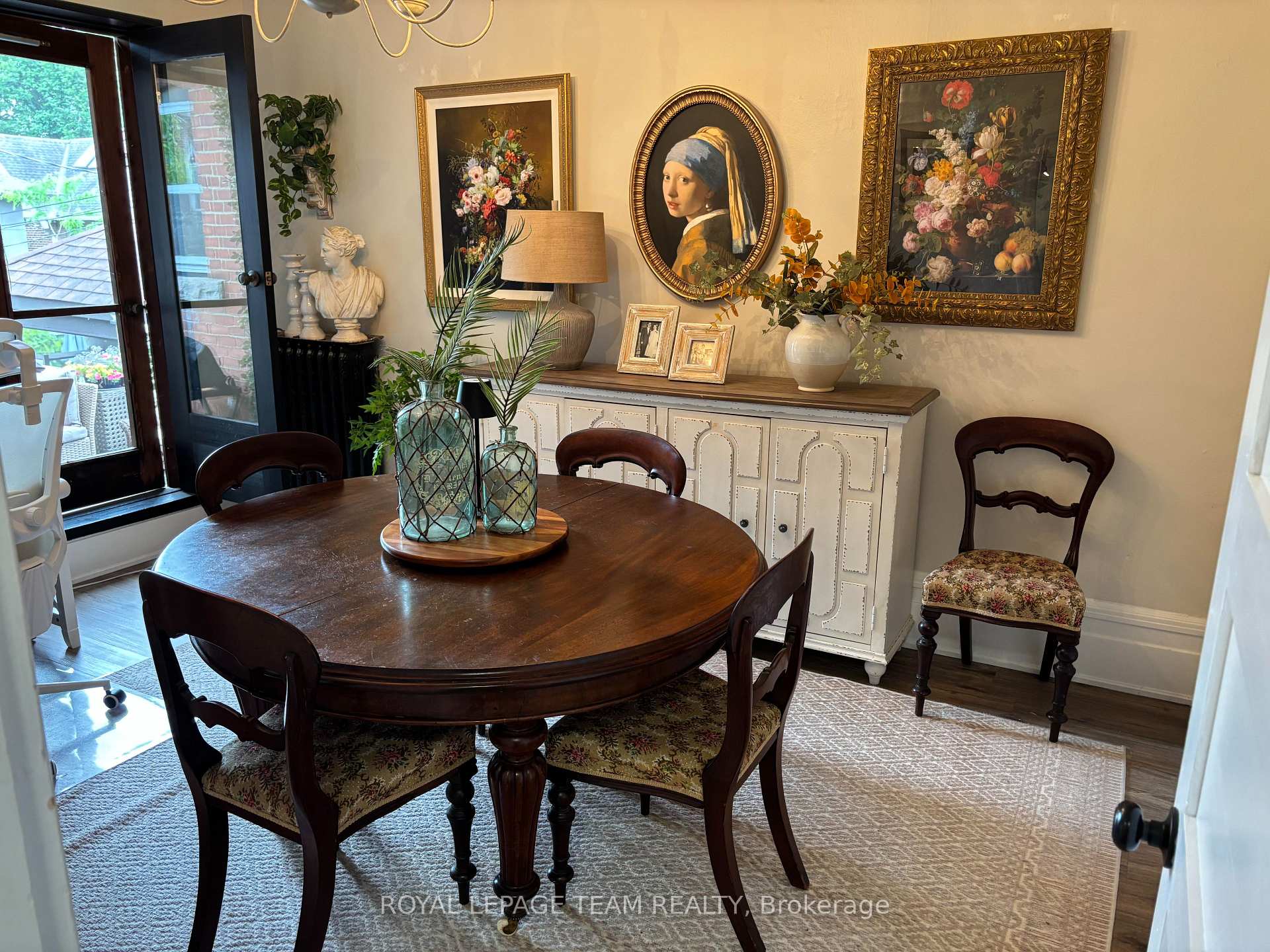 Photo 4 of Unit 2, 16 Powell Avenue, Ottawa, Glebe — HOMEH