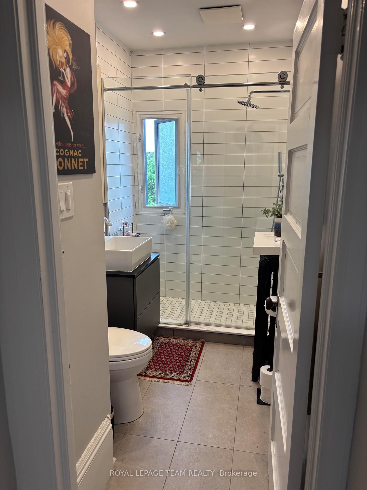 Photo 23 of Unit 2, 16 Powell Avenue, Ottawa, Glebe — HOMEH