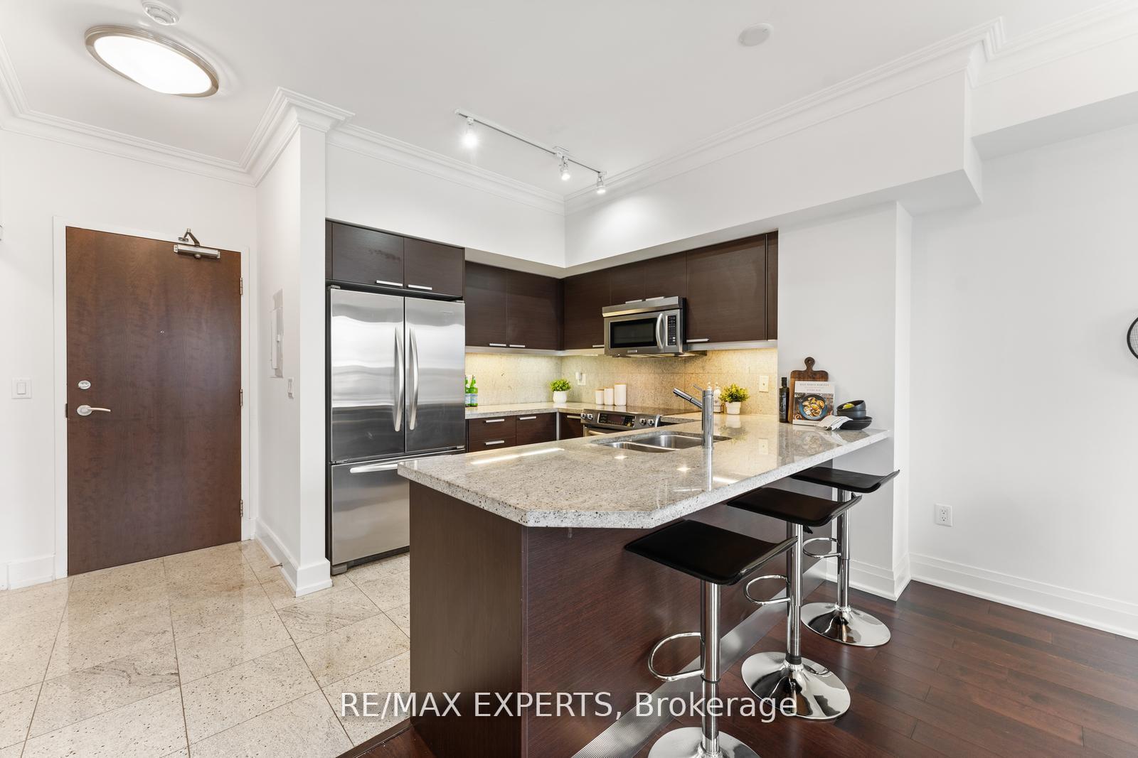 Photo 6 of Unit PH08, 650 Sheppard Avenue, North York, Bayview Village — HOMEH