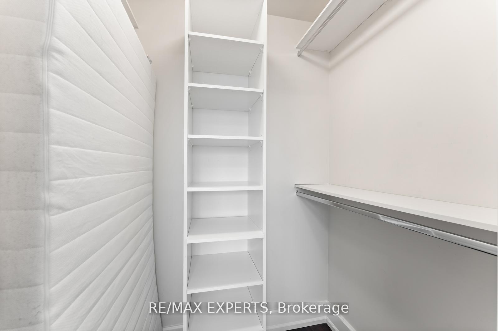 Photo 17 of Unit PH08, 650 Sheppard Avenue, North York, Bayview Village — HOMEH