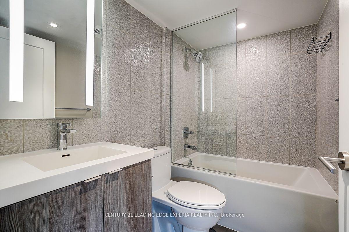 Photo 1 of Unit 3220, 585 Bloor Street E, Toronto, North St. James Town — HOMEH