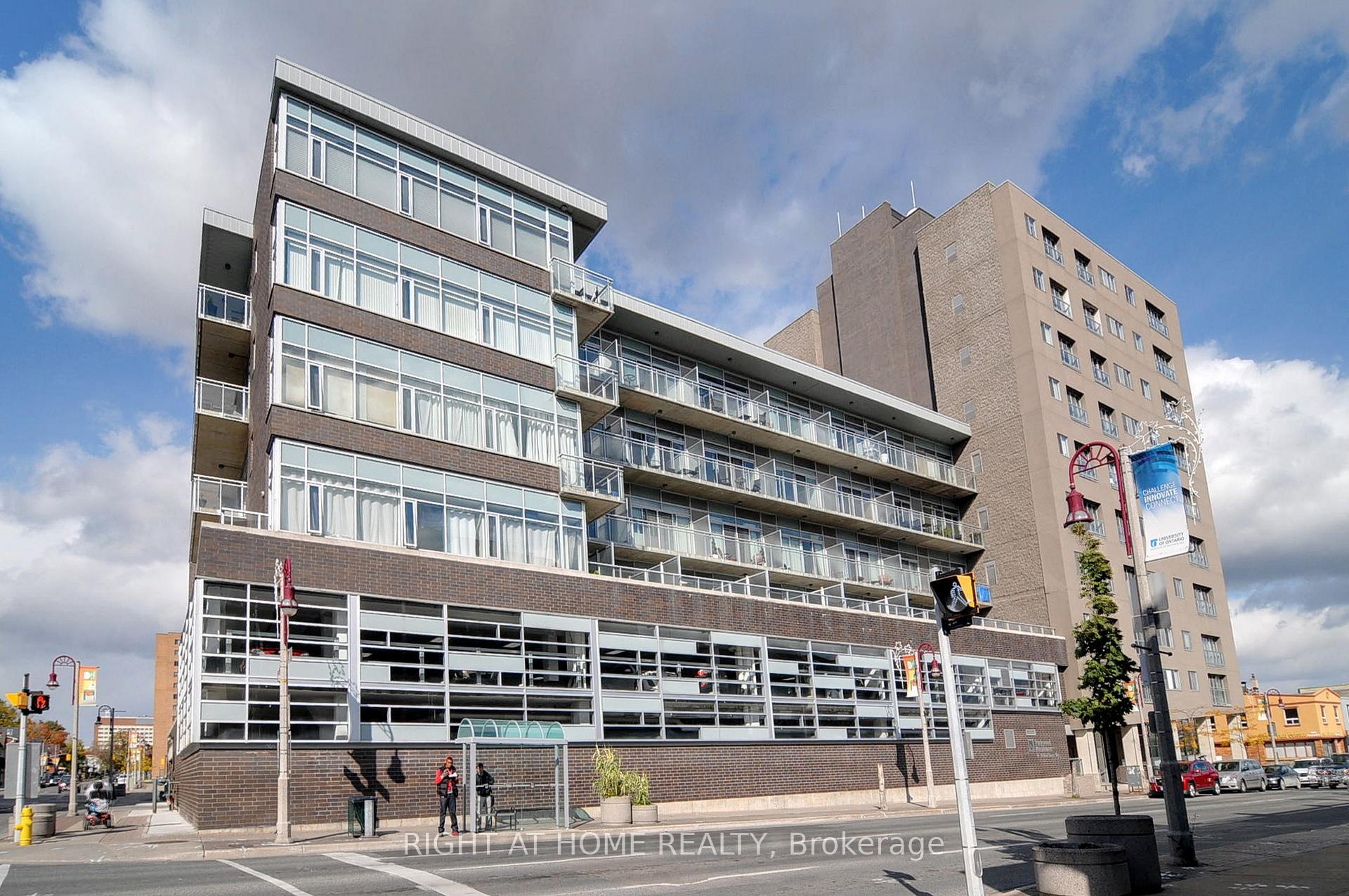 Photo 1 of Unit 804, 44 Bond Street W, Oshawa, O'Neill — HOMEH