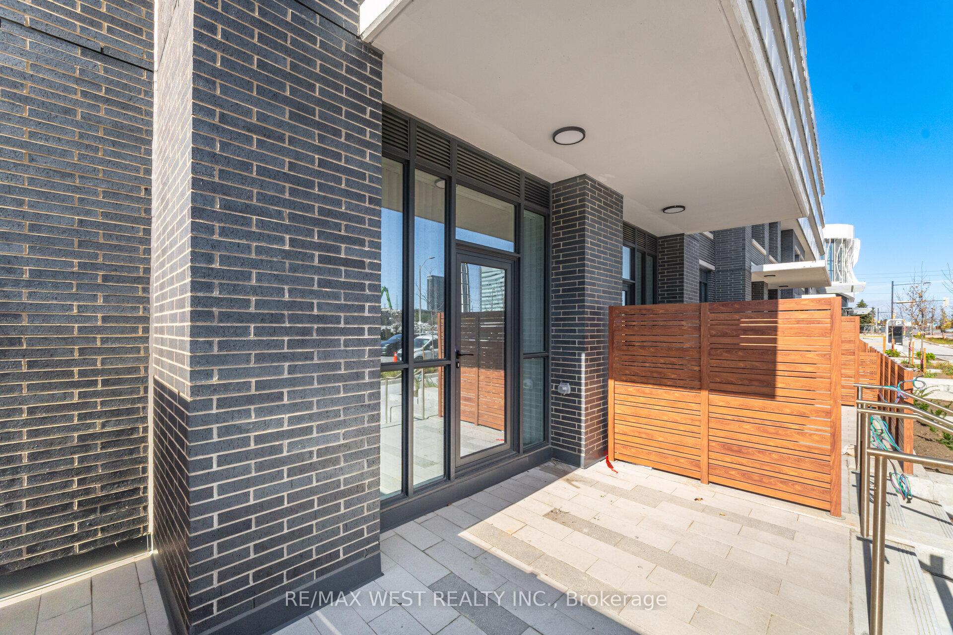 Photo 21 of Unit 106, 28 Interchange Way, Vaughan, Vaughan Corporate Centre — HOMEH