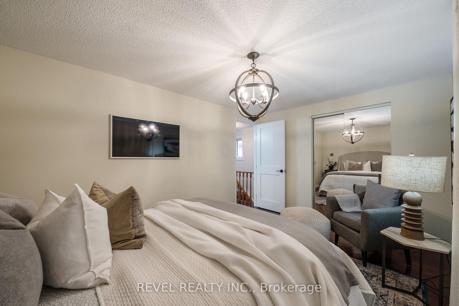 Photo 22 of 136 Chatfield Drive, Ajax, Central West — HOMEH