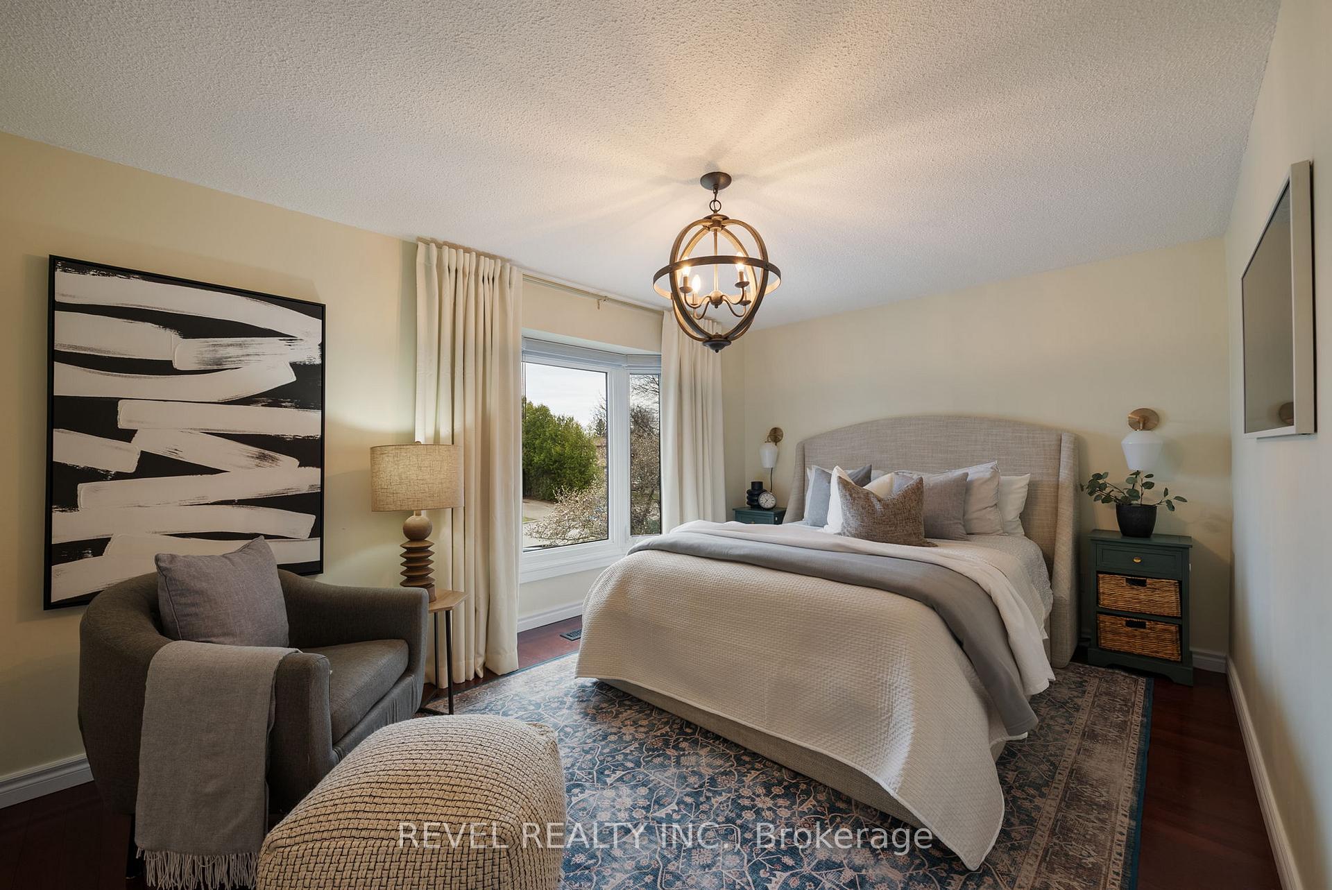 Photo 23 of 136 Chatfield Drive, Ajax, Central West — HOMEH